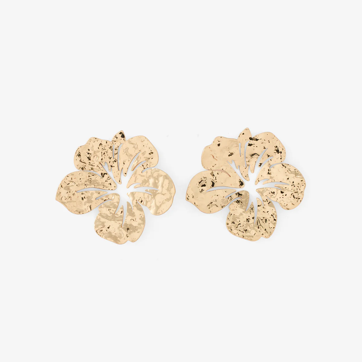 Boucles d'oreilles fleurs dorées martelées